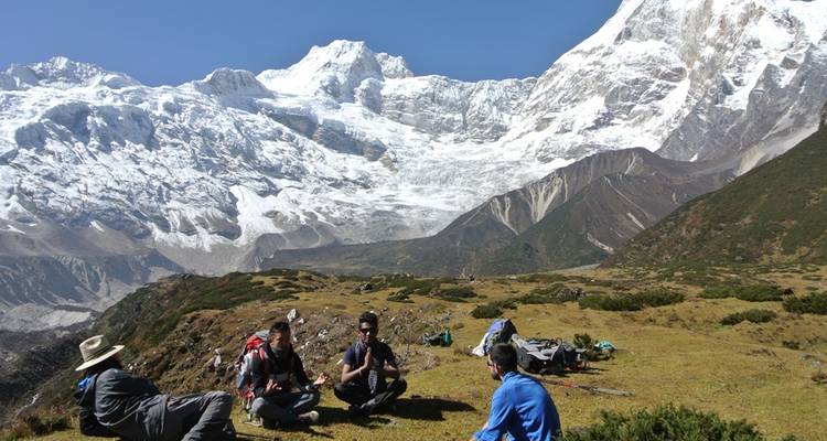 Itinerario de excursionismo de 13 días al circuito de Manaslu por el valle de Tsum y Larkya La - Nepal Hiking Pvt. Ltd. 3