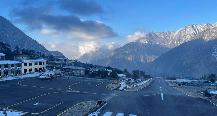 Excursión de 10 días al Festival Mani Rimdu en el Monasterio de Tengboche, en la región nepalí de Khumbu - Nepal Hiking Pvt. Ltd. 9