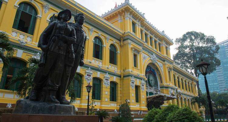 Le passage du Mékong : De Phnom Penh à Hanoi 10 jours - Legend Travel Group 9