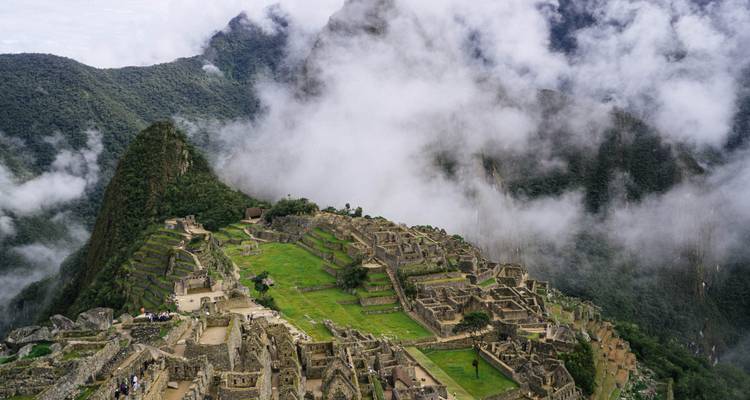 Trek sur le Chemin Inca classique vers le Machu Picchu et la Vallée Sacrée - Inkayni Peru Tours 2
