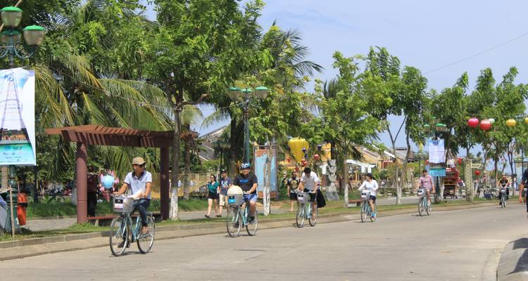 10 Days Culinary Explorations And Beach Relaxation In Vietnam - Hoi An Express 4