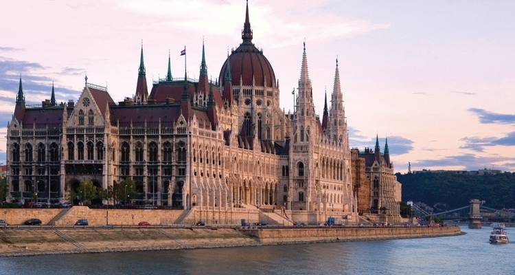 Capitales du Danube - croisière de port en port - CroisiEurope River Cruises 10