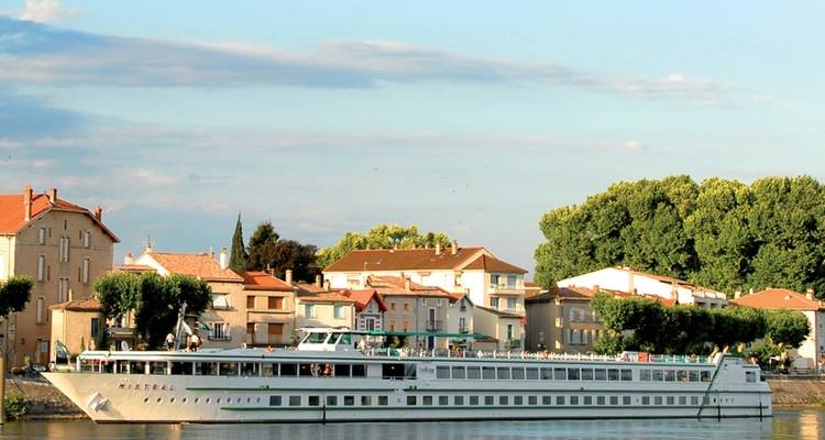 La Camargue et le Rhône sauvage - croisière de port en port - CroisiEurope River Cruises 1