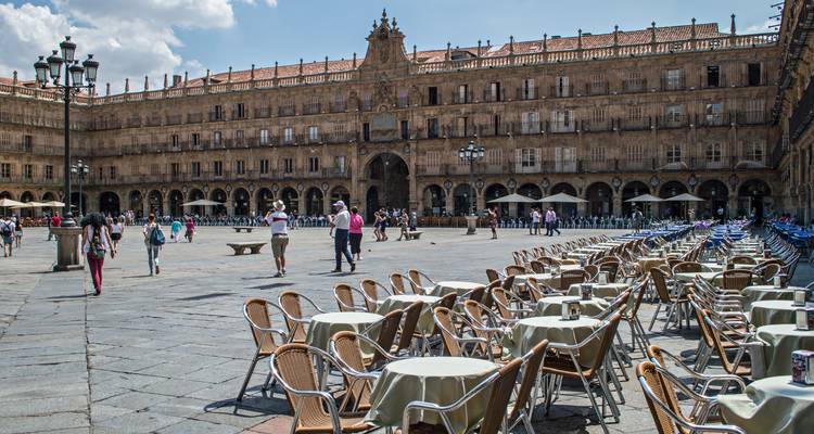 From Portugal to Spain: Porto, the Douro Valley and Salamanca (port-to-port cruise) - CroisiEurope River Cruises 3