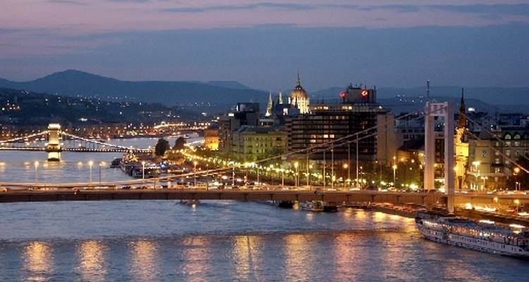 El hermoso Danubio azul (crucero puerto a puerto) (8 destinations) - CroisiEurope River Cruises 2