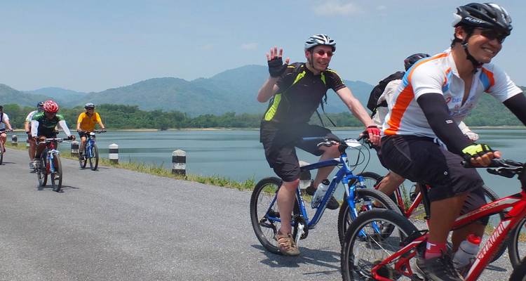Cyclisme au Vietnam, au Cambodge et en Thaïlande - Intrepid Travel 1