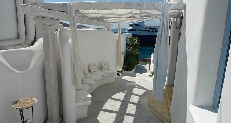 Iconic Aegean with 3-Night Cruise - Globus 8
