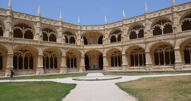 Lisbon & Northern Spain - Globus 3