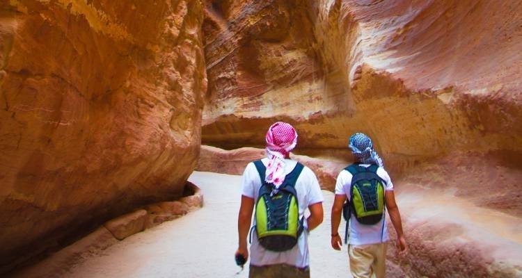 Passage to Petra - 6 days - On The Go Tours 10