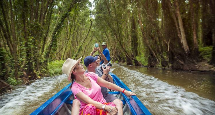 Journeys : Découvrez le Vietnam National Geographic Journeys - National Geographic Journeys with G Adventures 2
