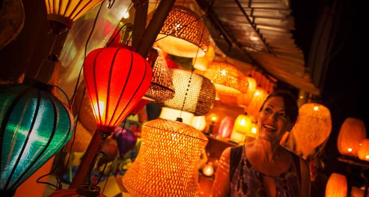 Journeys : Découvrez le Vietnam National Geographic Journeys - National Geographic Journeys with G Adventures 1