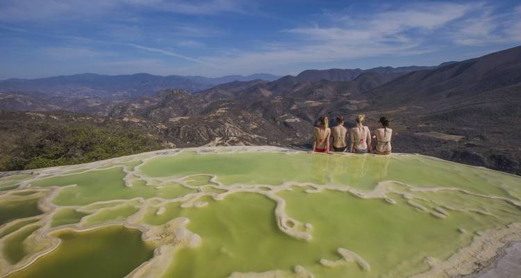 Journeys : Le jour des morts du Mexique à Oaxaca National Geographic Journeys - National Geographic Journeys with G Adventures 2