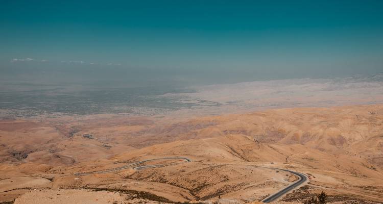 Circuito de 3 días a Petra y Wadi Rum desde Tel Aviv - Abraham Tours 1