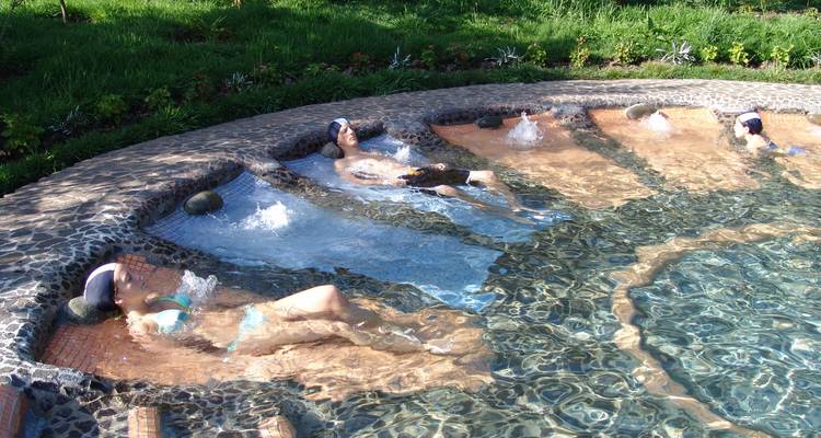 Balneario de aguas termales de Papallacta - Adventure Journeys 2