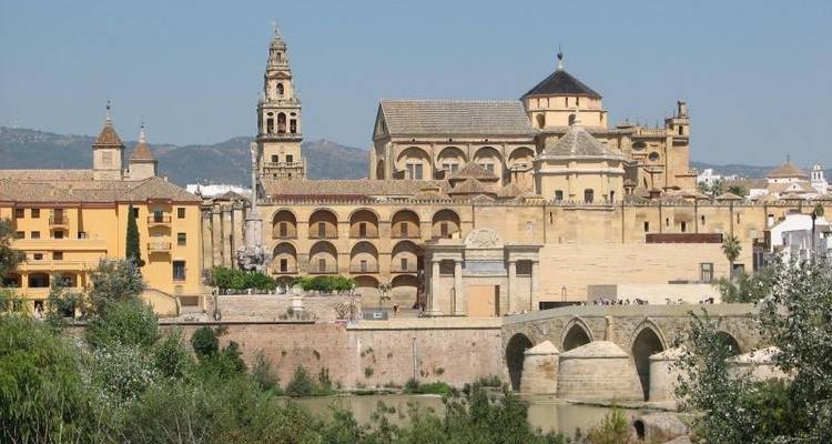 Circuit de 6 jours en Andalousie, Costa del Sol et Tolède - Julia Travel 1