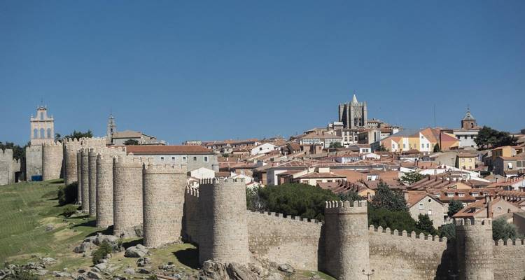 6 Day Tour to Lisbon and Porto including Fatima from Madrid - Julia Travel 2
