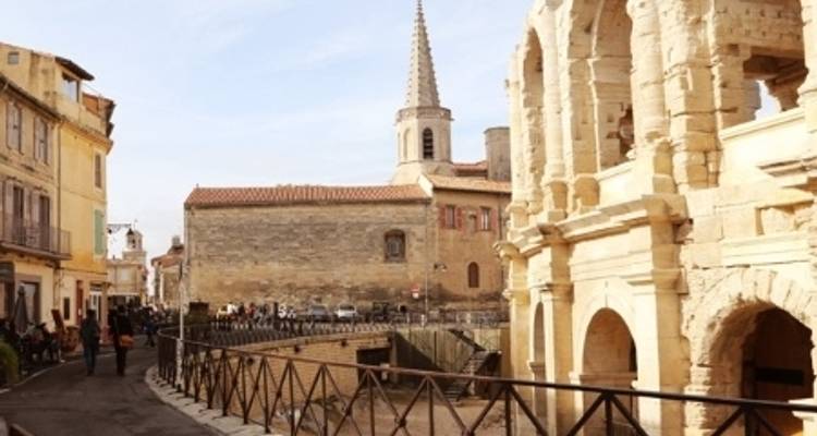 Charming Provence : a barge cruise in Southern France (port-to-port cruise) - CroisiEurope River Cruises 9