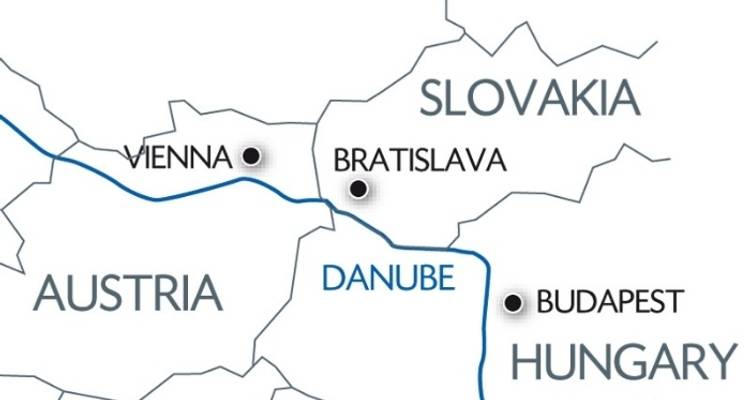 New Year on The Danube: Vienna, Budapest and Bratislava (port-to-port cruise) - CroisiEurope River Cruises 6