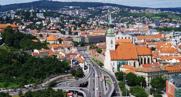 Mercados de vacaciones del Danubio (2024) (De Passau a Budapest, 2024) - Uniworld Boutique River Cruise Collection 9
