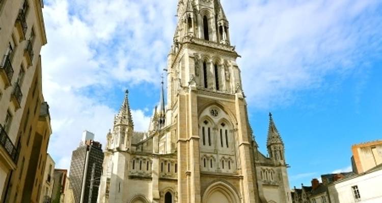 Christmas on the Loire (port-to-port cruise) - CroisiEurope River Cruises 8