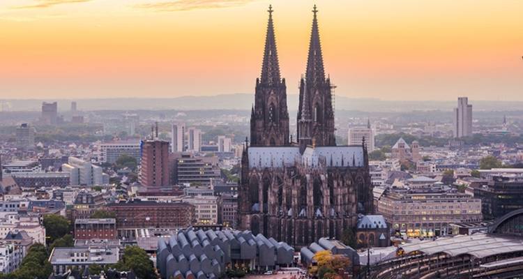 European Adventures (End London, 15 Days) - Costsaver 8