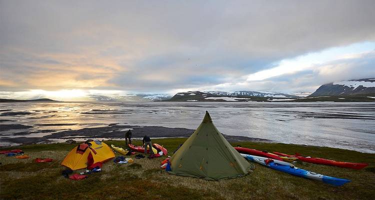 Coastal Kayaking Adventure - Borea Adventures 2