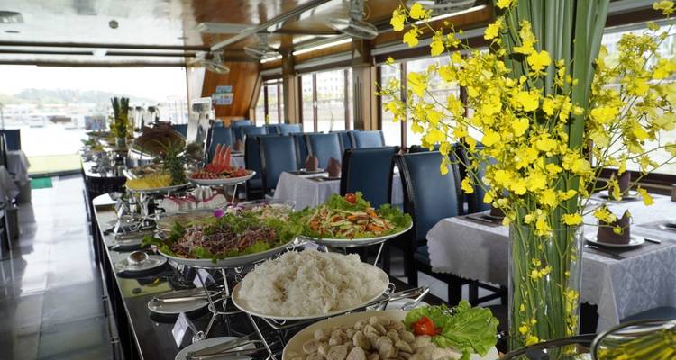 1 día de crucero de lujo por Halong con comida y traslado - Go Asia Travel 10