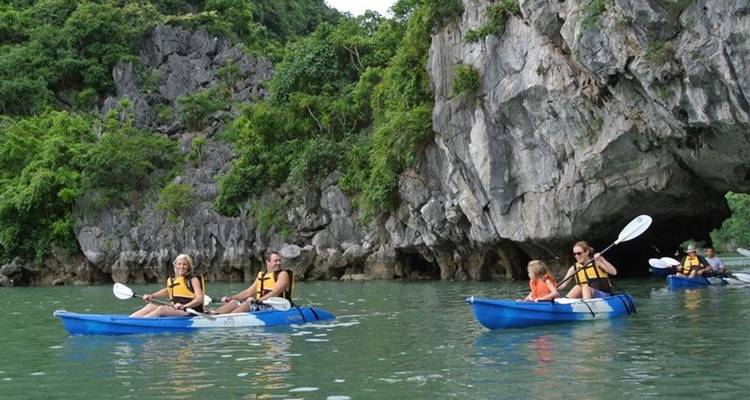 1 día de crucero de lujo por Halong con comida y traslado - Go Asia Travel 6
