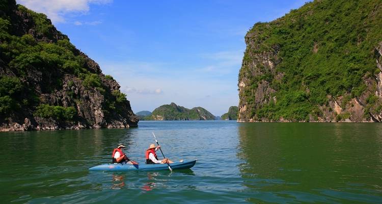 Viaje de 14 días a Vietnam de luna de miel Romántica y Ampliación a la isla de Phu Quoc - Legend Travel Group 1