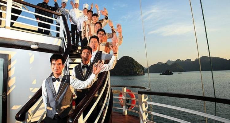 Vietnam y Camboya esenciales: una aventura económica de 19 días - Legend Travel Group 7