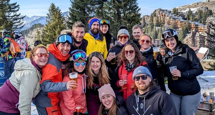 Skiing / Snowboarding holiday, perfect for solo travellers - the HOFNAR experience 8