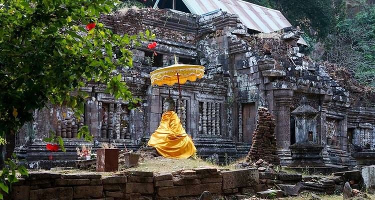 Luang Prabang Delight : Grottes, chutes d'eau et culture 3 jours - Legend Travel Group 7