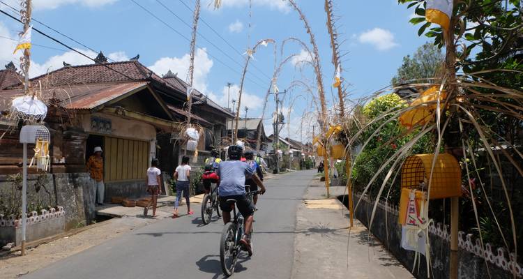 Cyclisme dans les îles indonésiennes - Exodus Adventure Travels 7