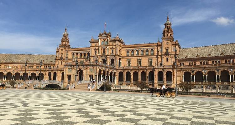 Place d'Espagne avec calèche.