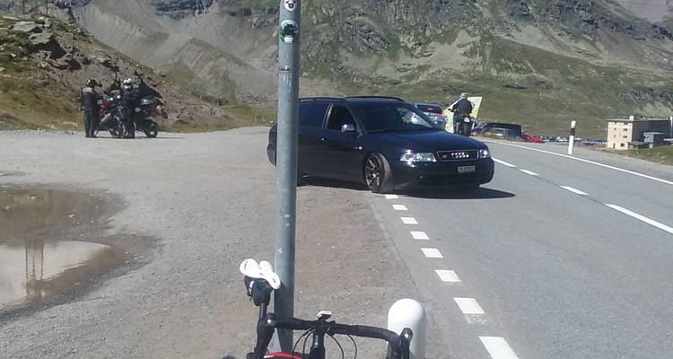 grandes Alpes - circuito de lujo en bicicleta para grupos pequeños - Road Bike Tours Italy 2