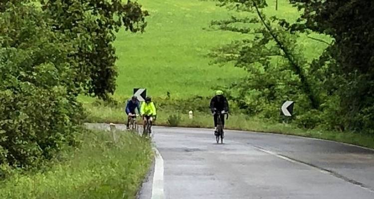 Tuscany Hills and Sea-Luxury Cycling Tour - Road Bike Tours Italy 10