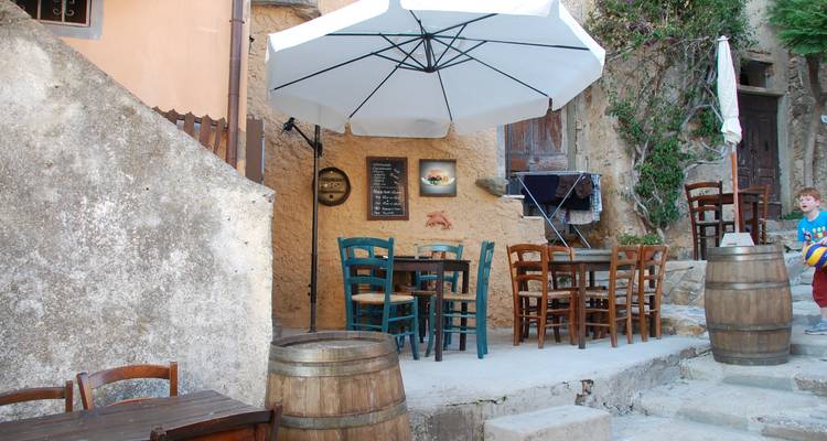 Tuscany Hills and Sea-Luxury Cycling Tour - Road Bike Tours Italy 6