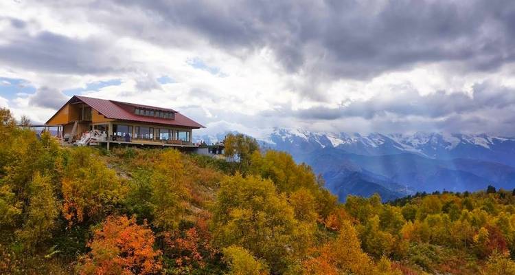 Excursión rural en grupo pequeño de 4 días Samegrelo - Zemo Svaneti - Georgian Holidays LLC 1