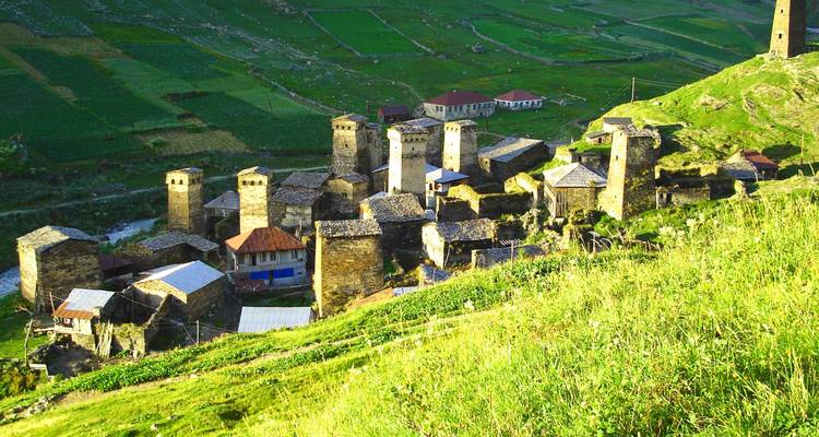 Excursión rural en grupo pequeño de 4 días Samegrelo - Zemo Svaneti - Georgian Holidays LLC 2