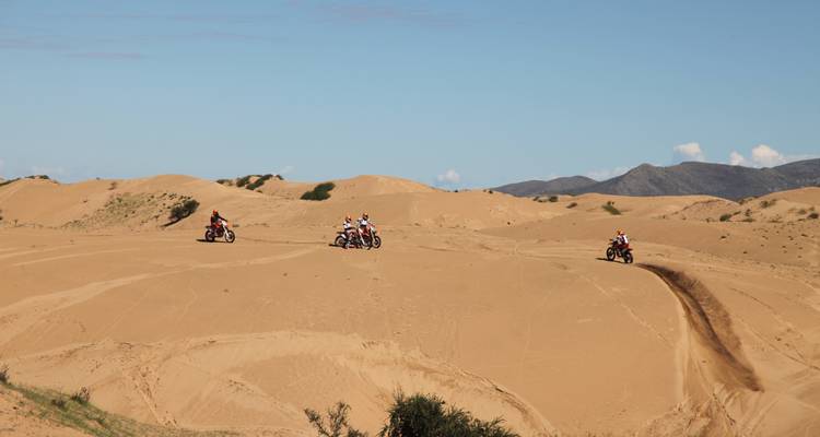 Sands of Gobi - Enduro Adventure Tour - Nomadic Off Road 10