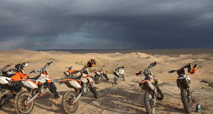 Sands of Gobi - Enduro Adventure Tour - Nomadic Off Road 9