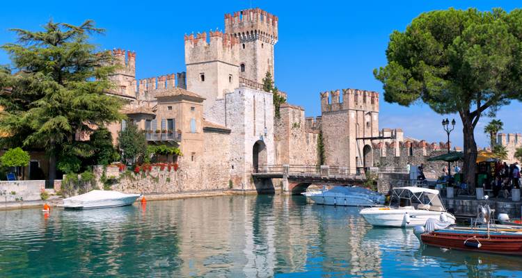 Wonders of Northern Italy with Bernina Train from Milan - Soleto Travel 4