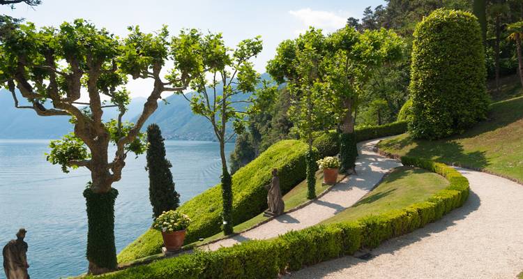 Wonders of Northern Italy with Bernina Train from Milan - Soleto Travel 9
