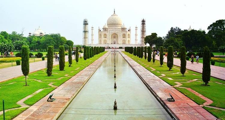 Triángulo de oro con Khajuraho y Varanasi - Yolo India Tours 3