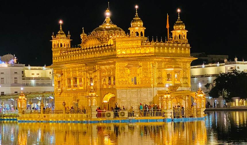 Templo Dourado de Amritsar - Lugar de Paz e Poder — 1