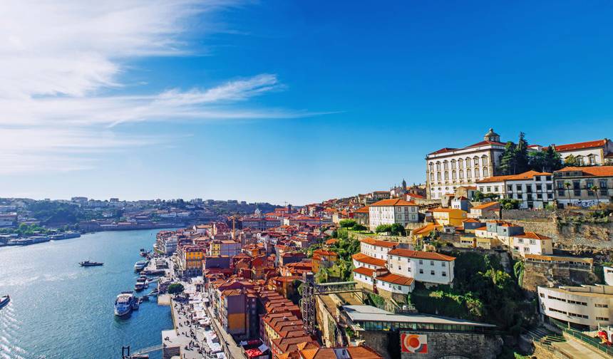 Family Club: De Portugal a Espanha, Porto, o Vale do Douro e Salamanca — 1