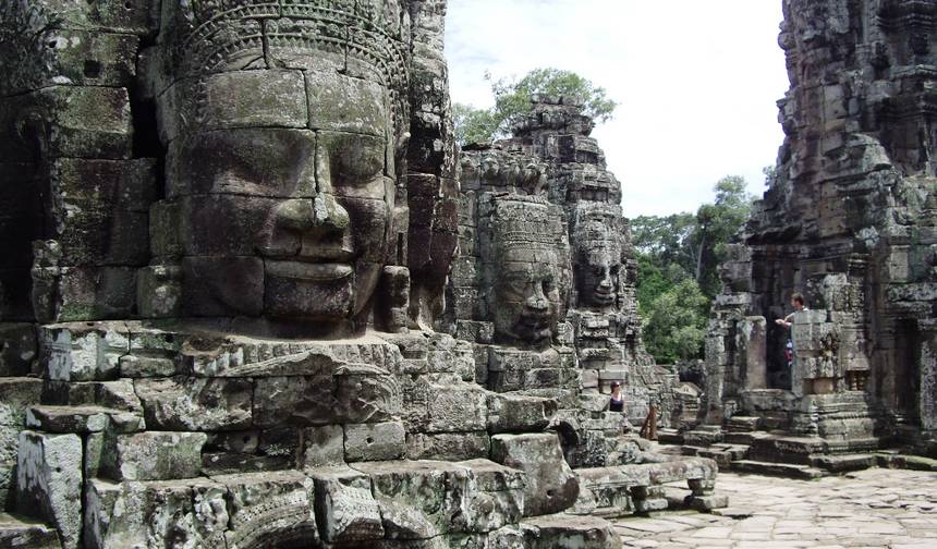 From the Mekong Delta to the Temples of Angkor & Hanoi and Halong Bay (port-to-port cruise) — 1