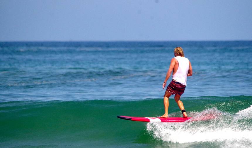 Estadia de Surf e Yoga de 3 Dias em Canggu, Bali — 1