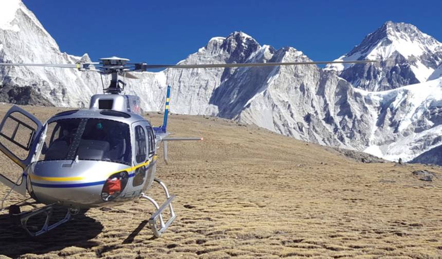 جولة بطائرة هليكوبتر لمدة 4 ساعات إلى جبل إيفرست عبر Lukla و Syangboche و Kalapathar — 1