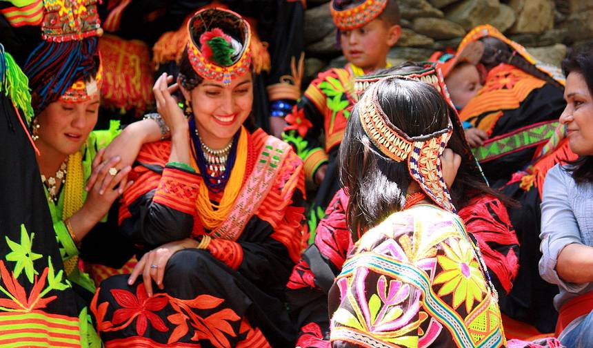 Explore o Vale Kalash — 1